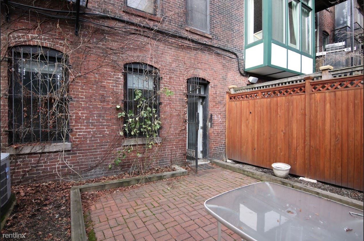 548 Columbus Ave #B3