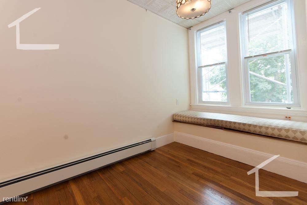 5 Kilsyth Ter - Photo 3 of 13