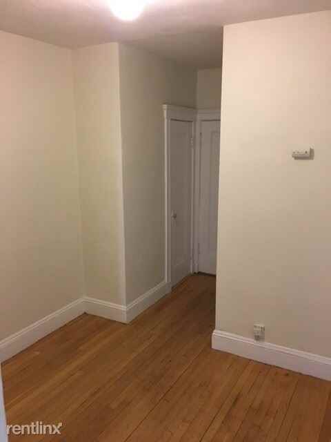 116 Washington St #25 - Photo 2 of 6