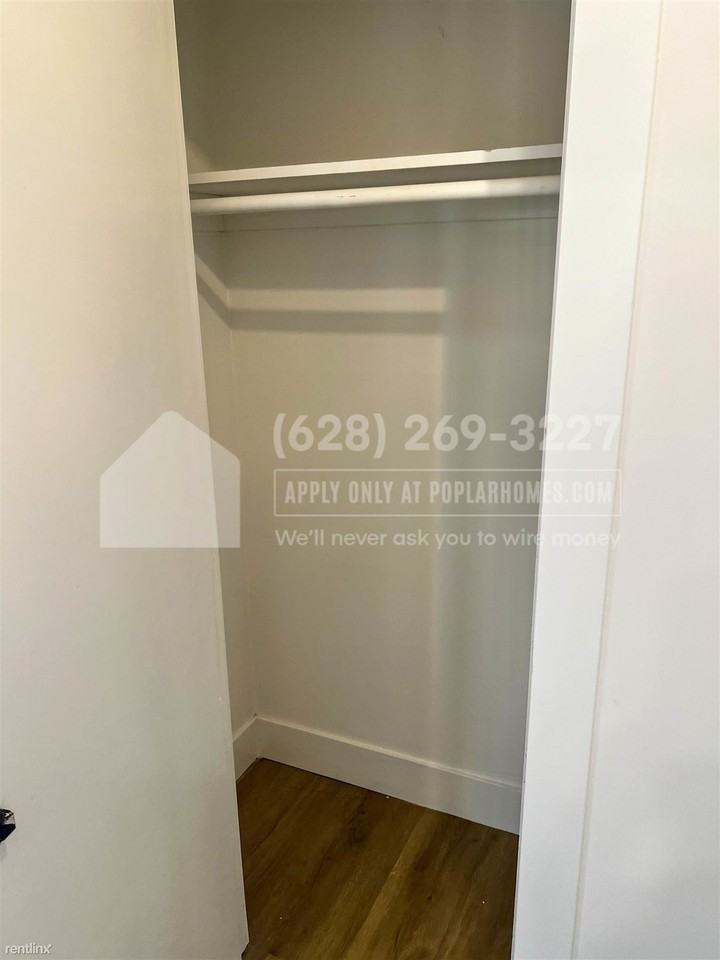 12536 Renville St - Photo 2 of 41