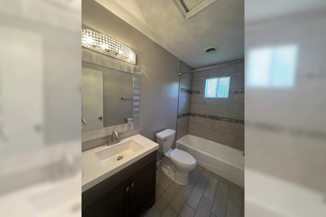 5423 Sargent Rd - Photo 3 of 7