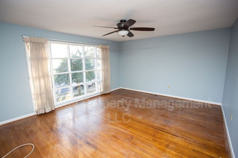 14 Blatherwick Dr - Photo 2 of 49