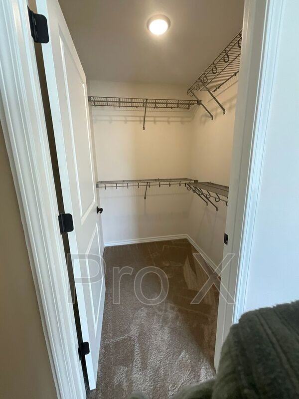 408 Carson Way #A - Photo 6 of 18