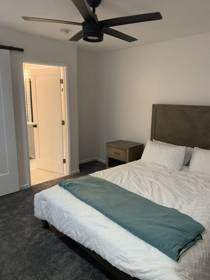 4708 W 164th St #4708 - Photo 7 of 14