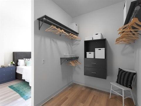 N Milwaukee Ave #622 - Photo 5 of 23