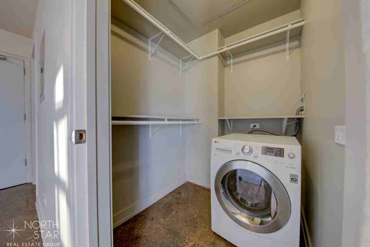 West Lawrence Ave. & Kenmore #519 - Photo 7 of 41