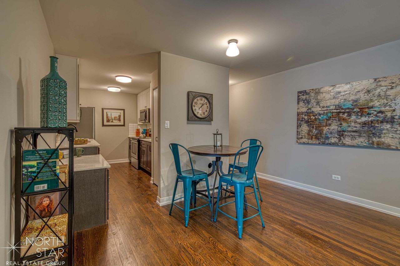 North Sheridan Rd. & Bryn Mwr #406 - Photo 3 of 17