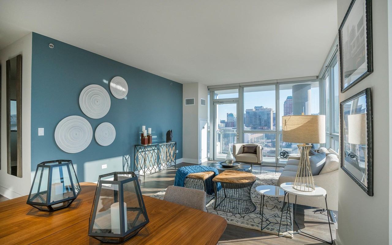 S Financial Pl 305, Chicago, IL 60605 Studio Apartment for 1,760