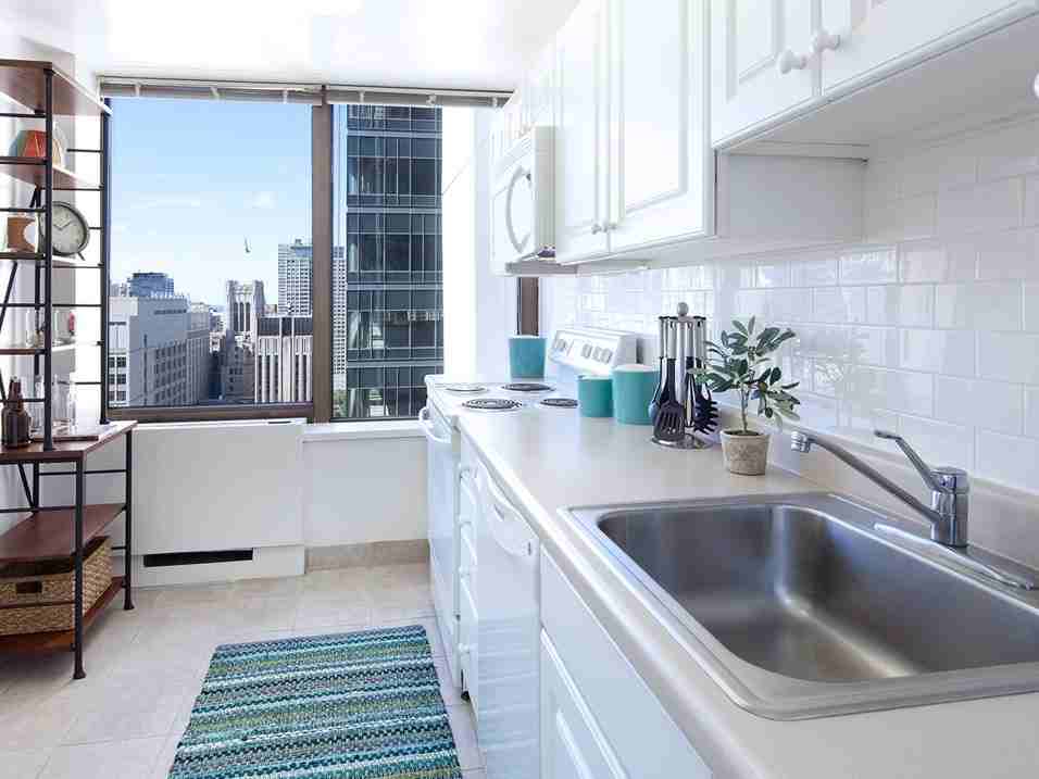 E Ontario St #2710 - Photo 3 of 27