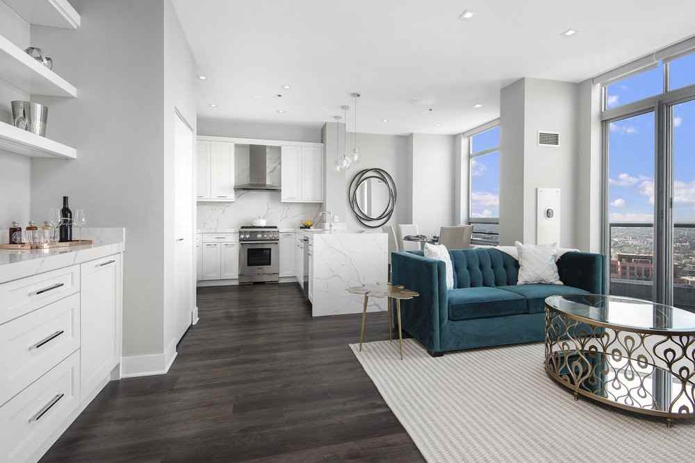 N Canal St #1504 - Photo 3 of 22