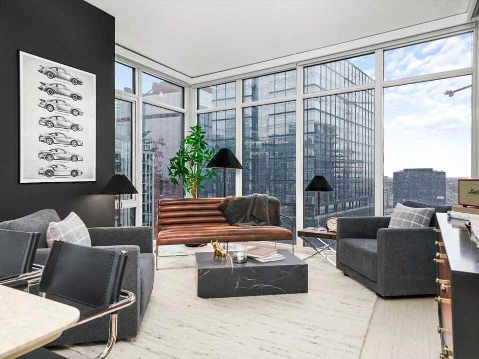 N Halsted St #3007 - Photo 3 of 16