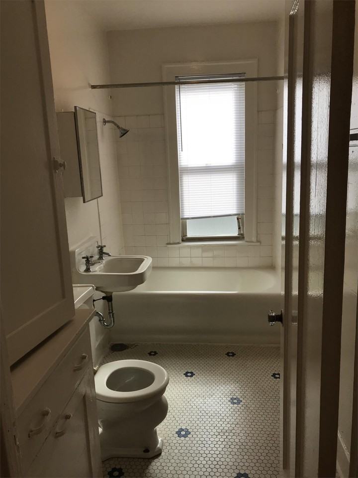 9000 S Aberdeen St #B - Photo 5 of 6