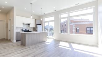 662 N Sangamon St #202 - Photo 1 of 1
