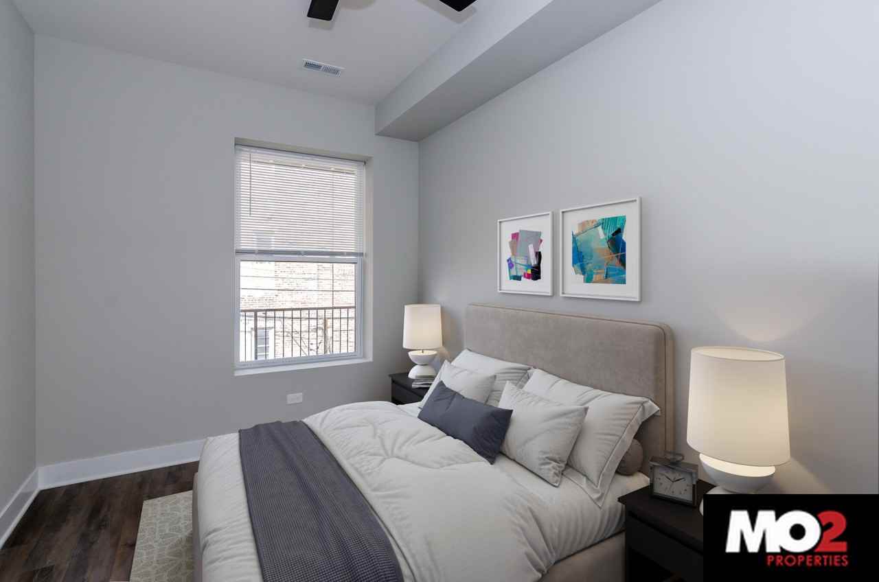 818 N Oakley Blvd #3R - Photo 7 of 14