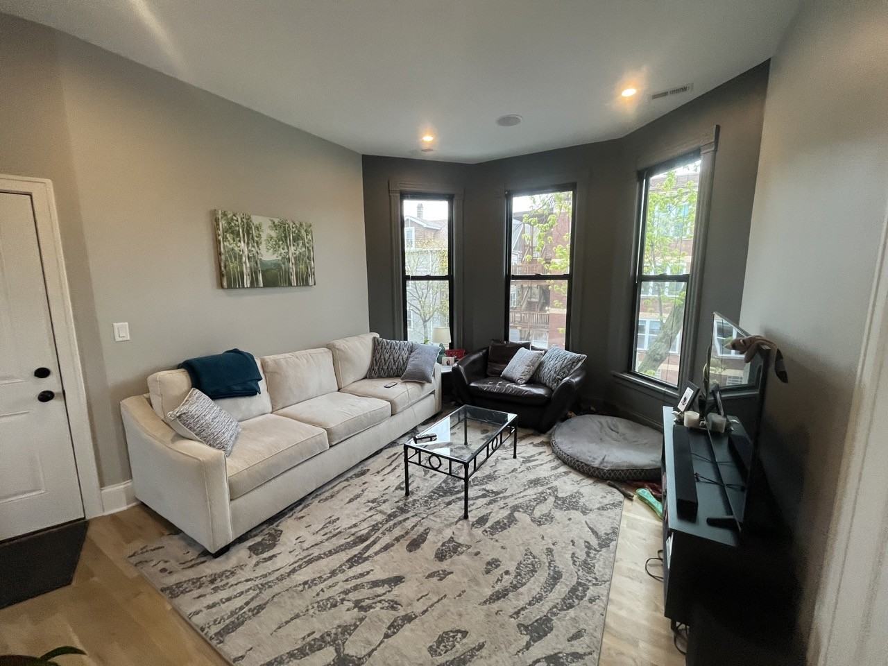 3448 N Seminary Ave #3 - Photo 2 of 20