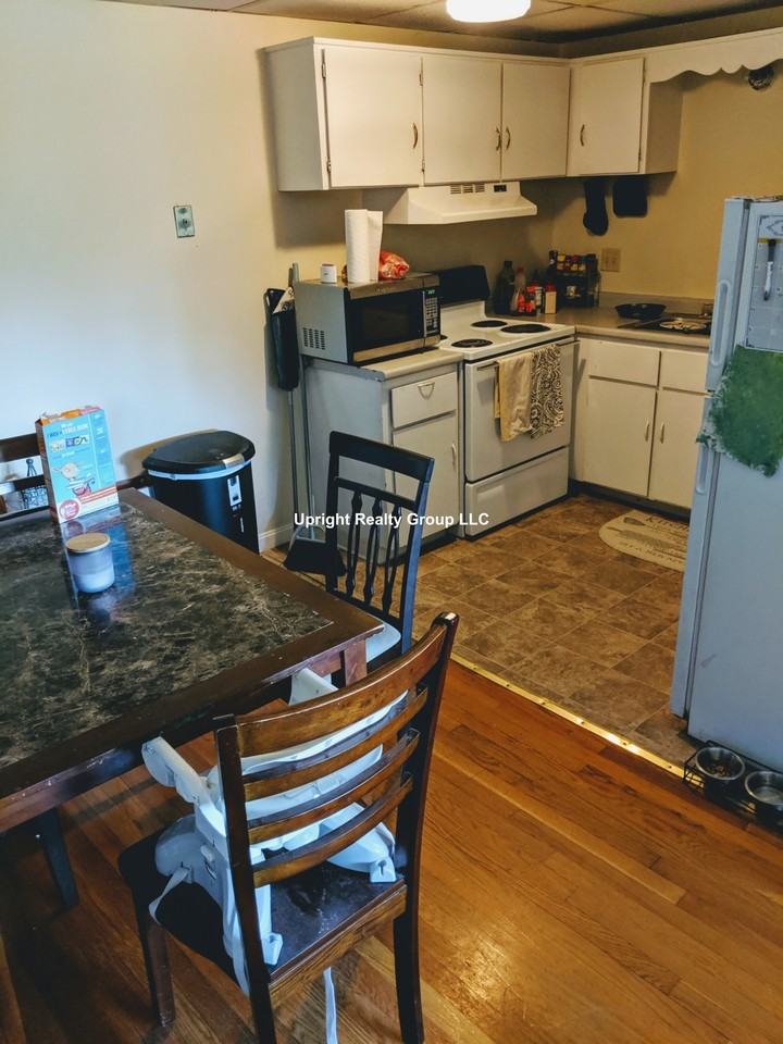 Washington St #8 - Photo 3 of 6