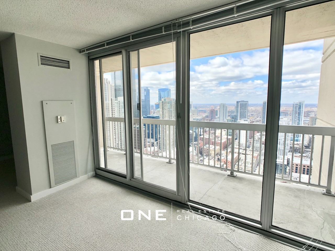 N State St #1 - Photo 3 of 22