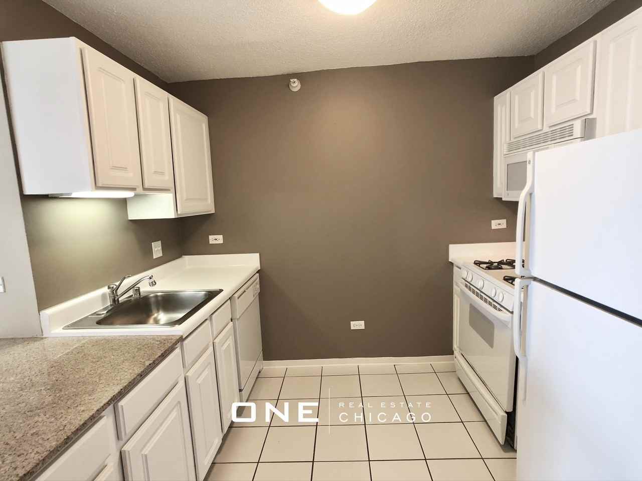 N State St #1 - Photo 6 of 22