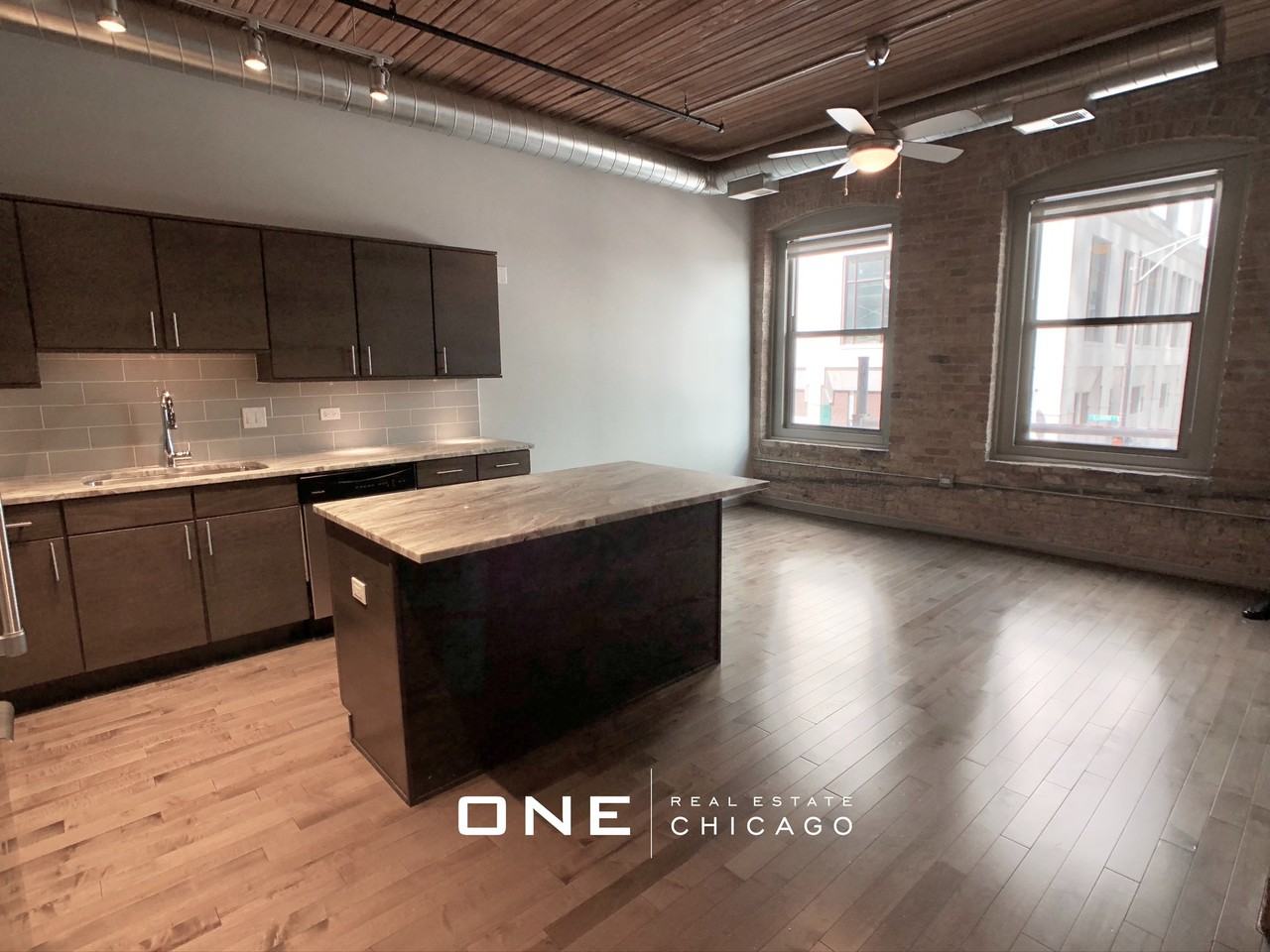 E Illinois St #1 - Photo 3 of 30