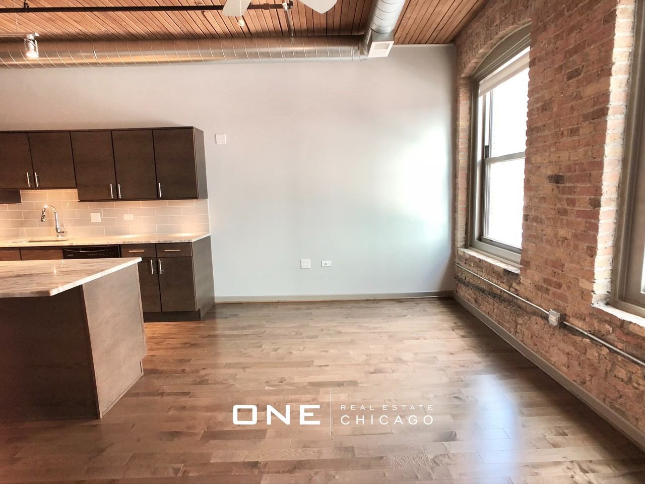 E Illinois St #1 - Photo 4 of 30