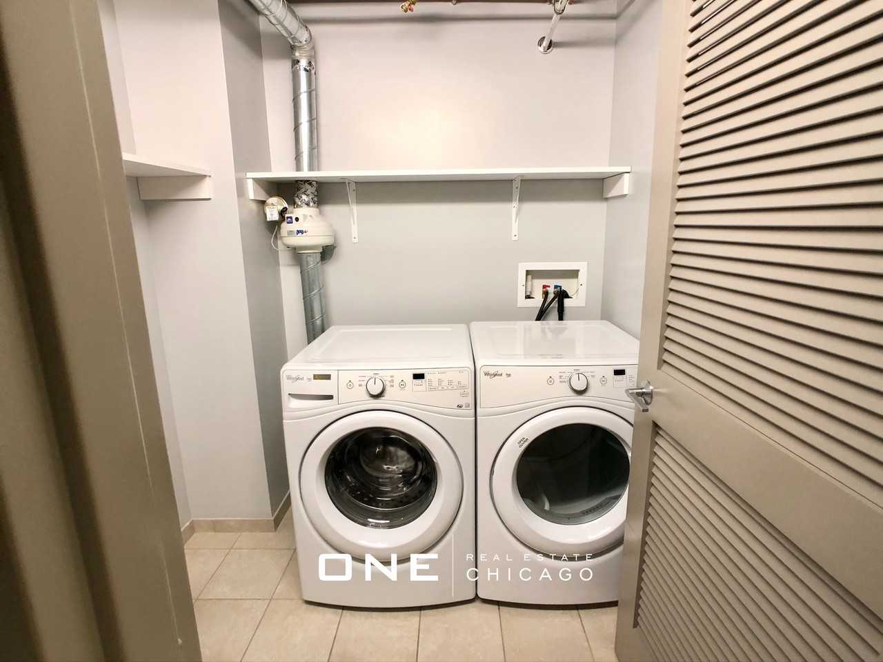 E Illinois St #1 - Photo 7 of 30