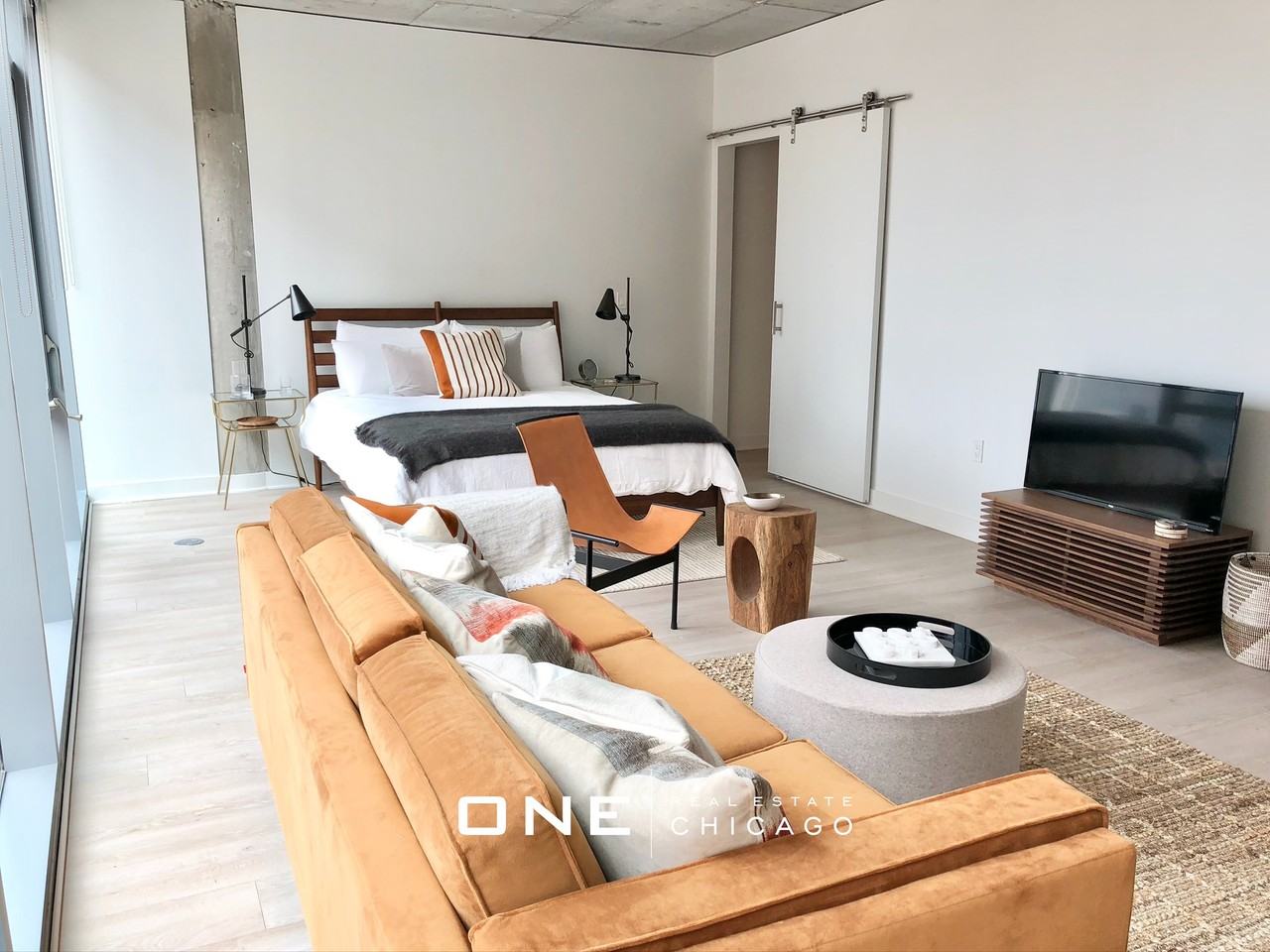 W Illinois St #2 - Photo 6 of 18