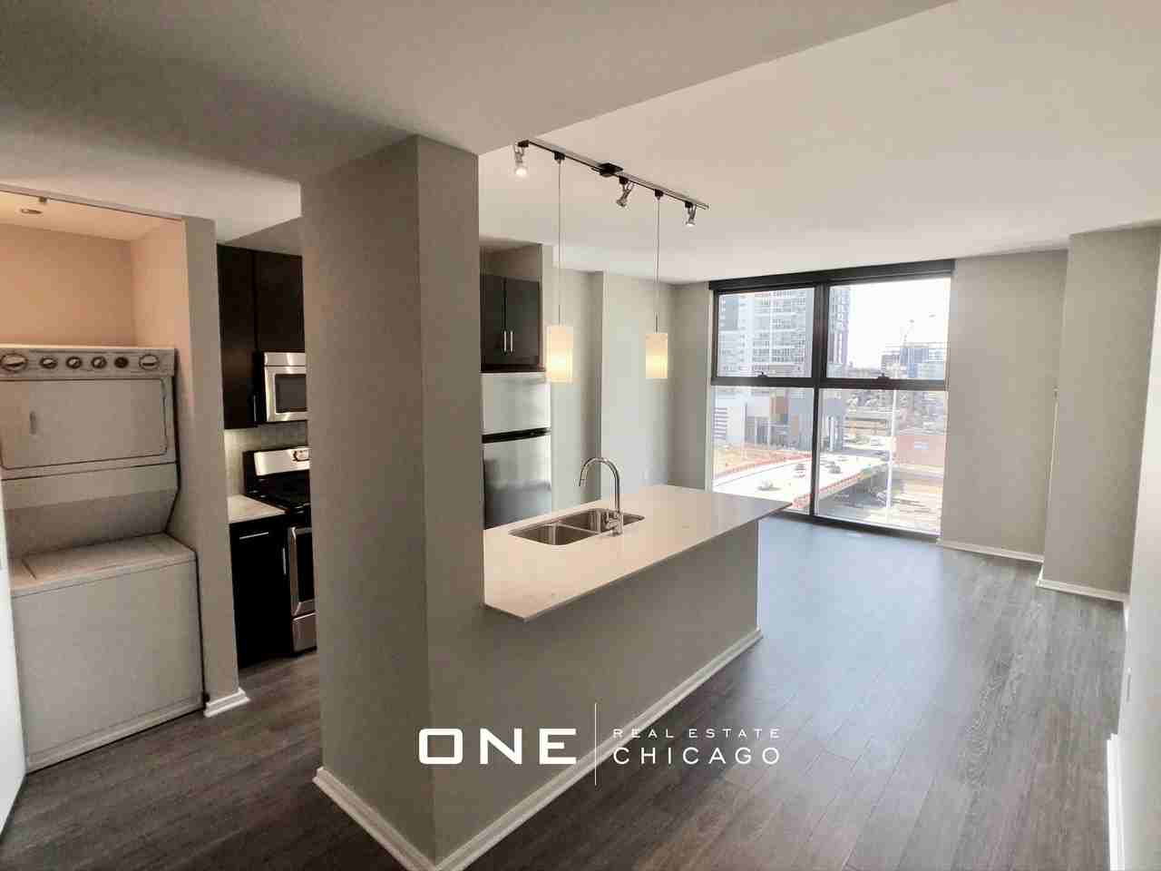 N Desplaines St #1 - Photo 2 of 22