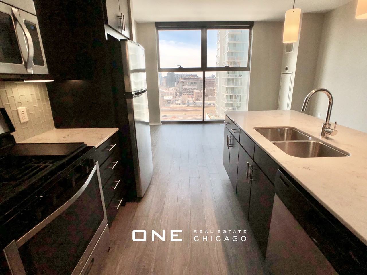 N Desplaines St #1 - Photo 3 of 22