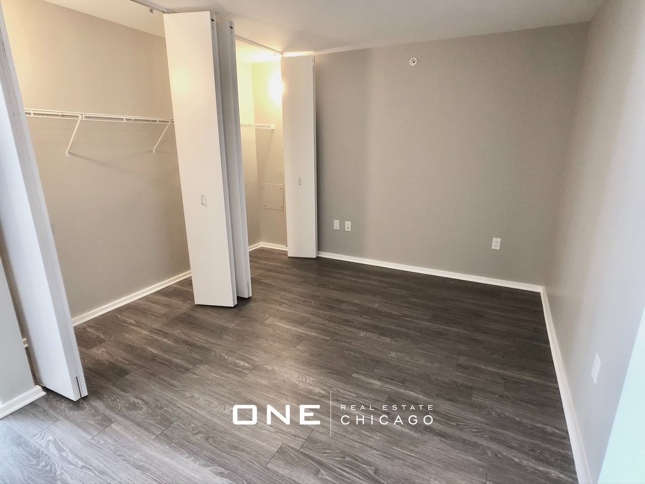 N Desplaines St #1 - Photo 4 of 22