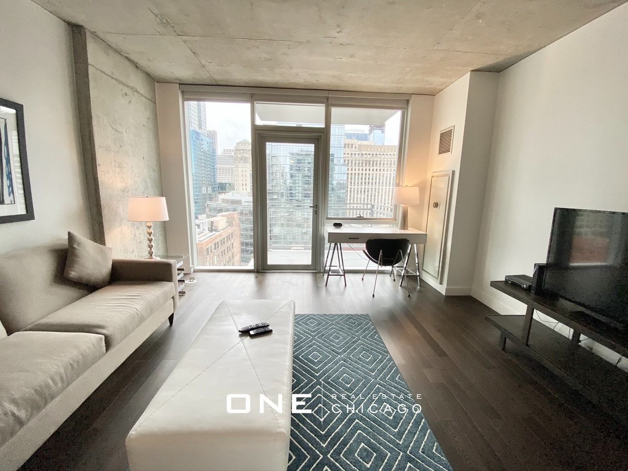 W Illinois St #1 - Photo 2 of 19