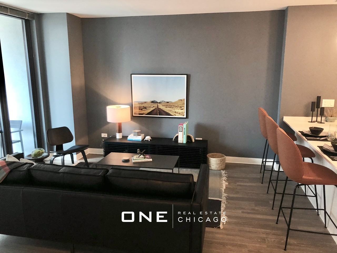 N Wells & Ontario #2 - Photo 5 of 19