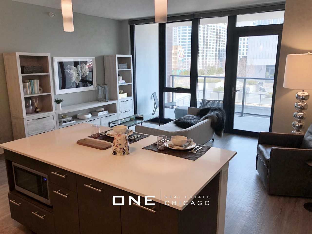 N Wells & Ontario #3 - Photo 6 of 17