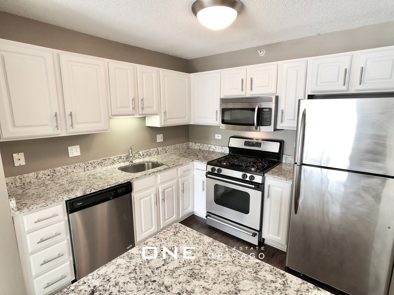 N State & Grand #3 - Photo 2 of 22