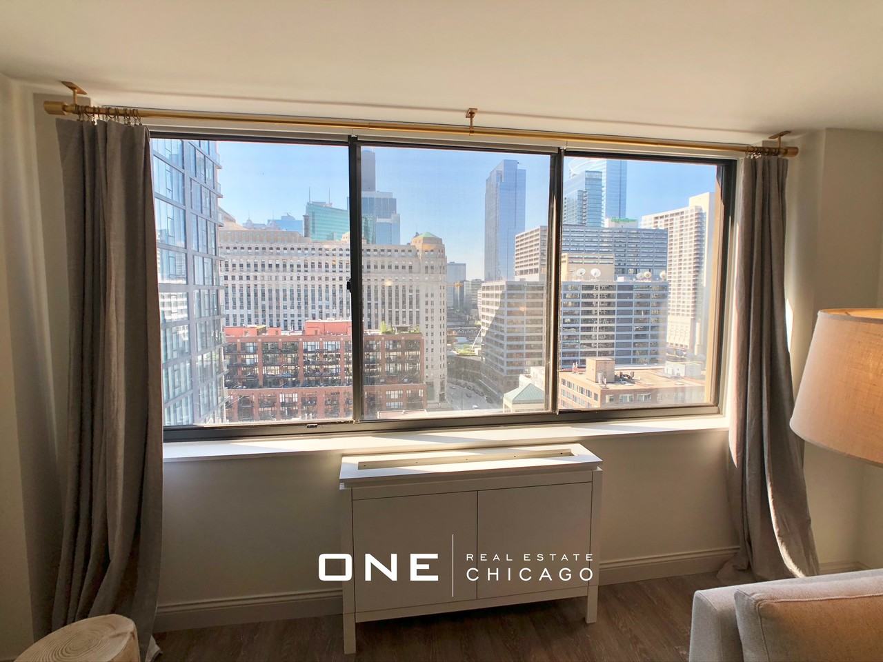 W Illinois & Orleans #2 - Photo 5 of 21