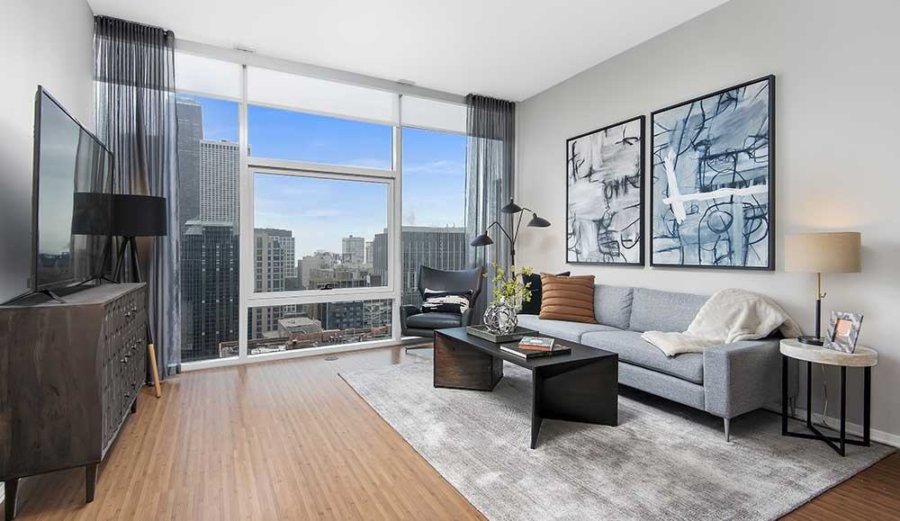 E Illinois St #2 - Photo 3 of 21