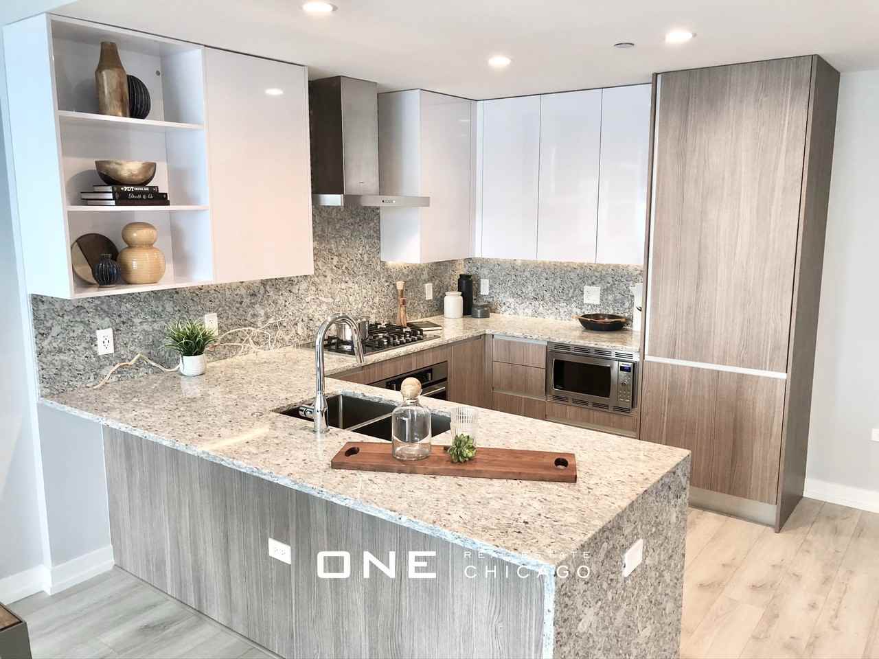 N Wells St #2 - Photo 2 of 15