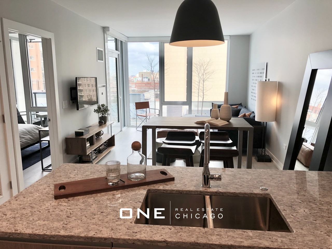 N Wells St #2 - Photo 6 of 15