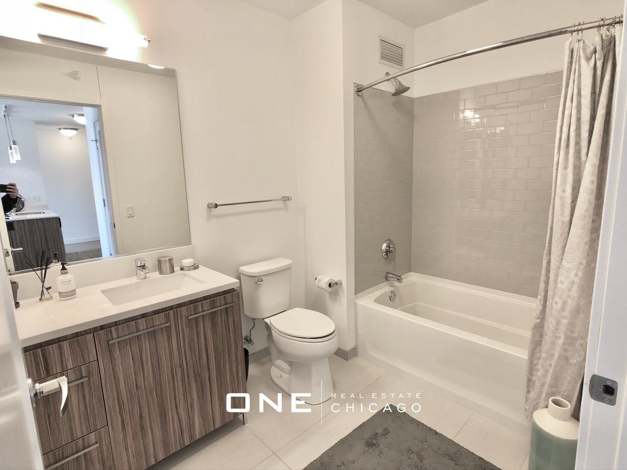 W Wolf Point Plaza & Orleans #5 - Photo 7 of 18