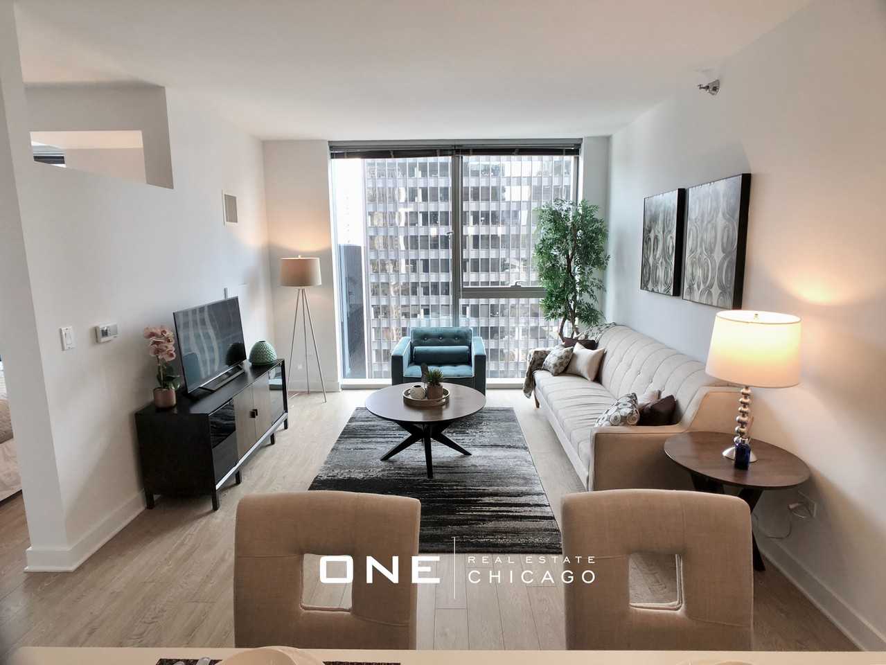 N Michigan Ave #2 - Photo 4 of 21