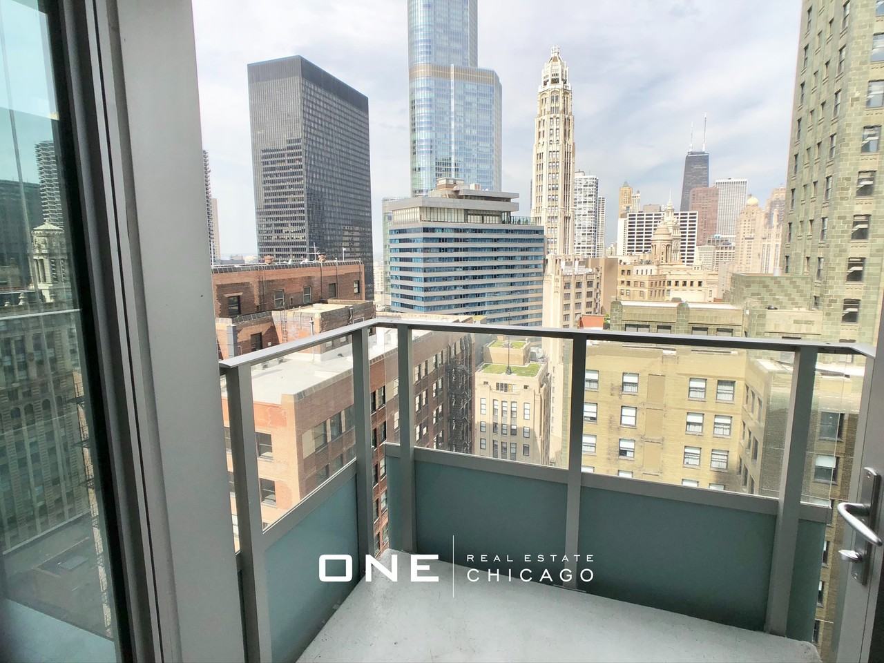 N Michigan Ave #4 - Photo 5 of 21