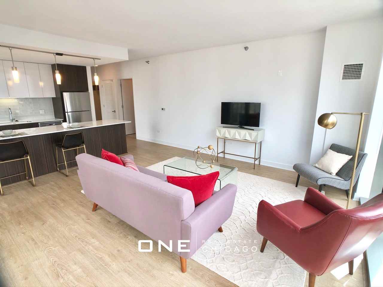 N Michigan Ave #4 - Photo 6 of 21