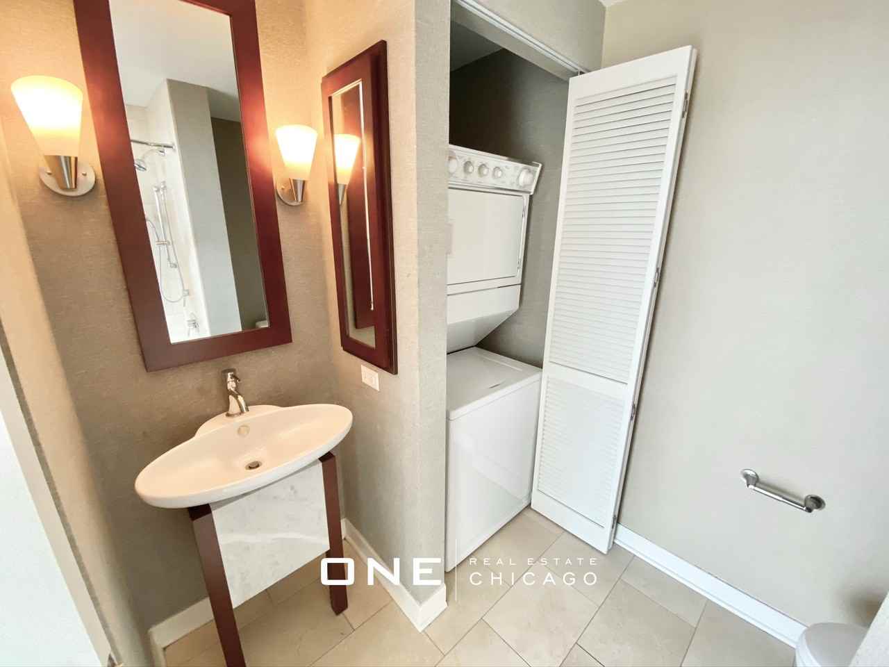 S Michigan Ave #2 - Photo 6 of 13