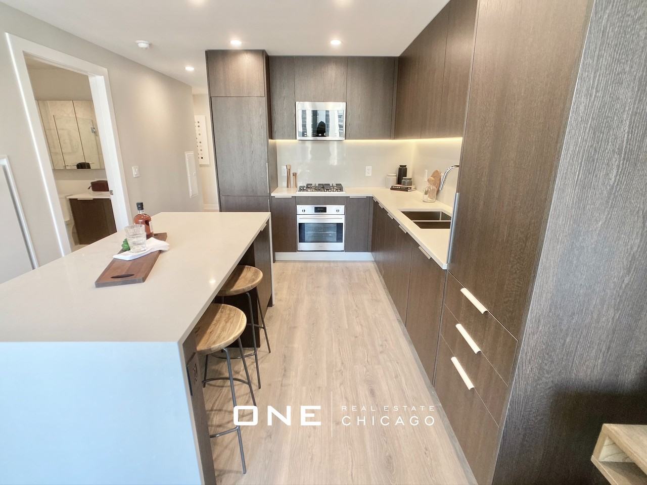 W Hill St #3 - Photo 3 of 15