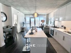 W Illinois & Wells #5 - Photo 1 of 1