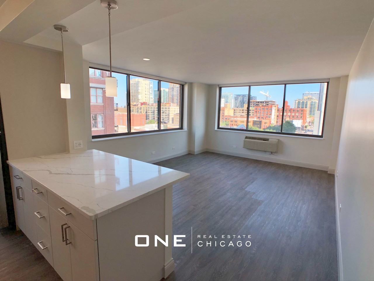 W Illinois St #3 - Photo 2 of 24