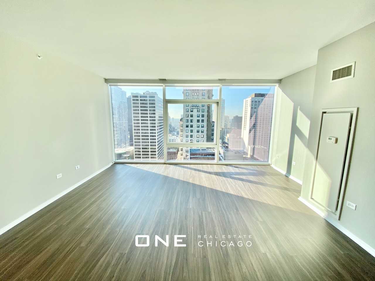 E Illinois St #3 - Photo 6 of 30