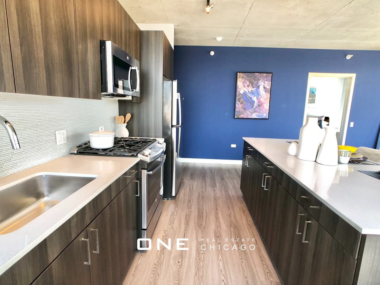 N Morgan St #4 - Photo 5 of 41