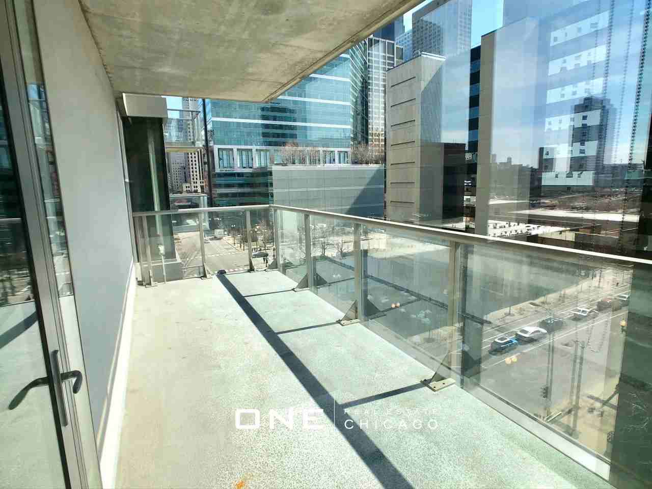 N Desplaines St #3 - Photo 3 of 25