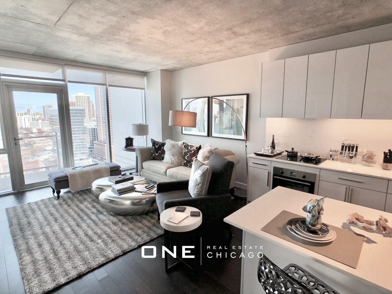 W Illinois St #3 - Photo 2 of 22