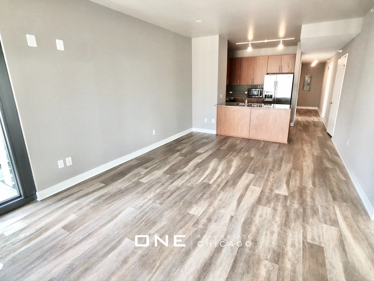 N State St #2 - Photo 3 of 19